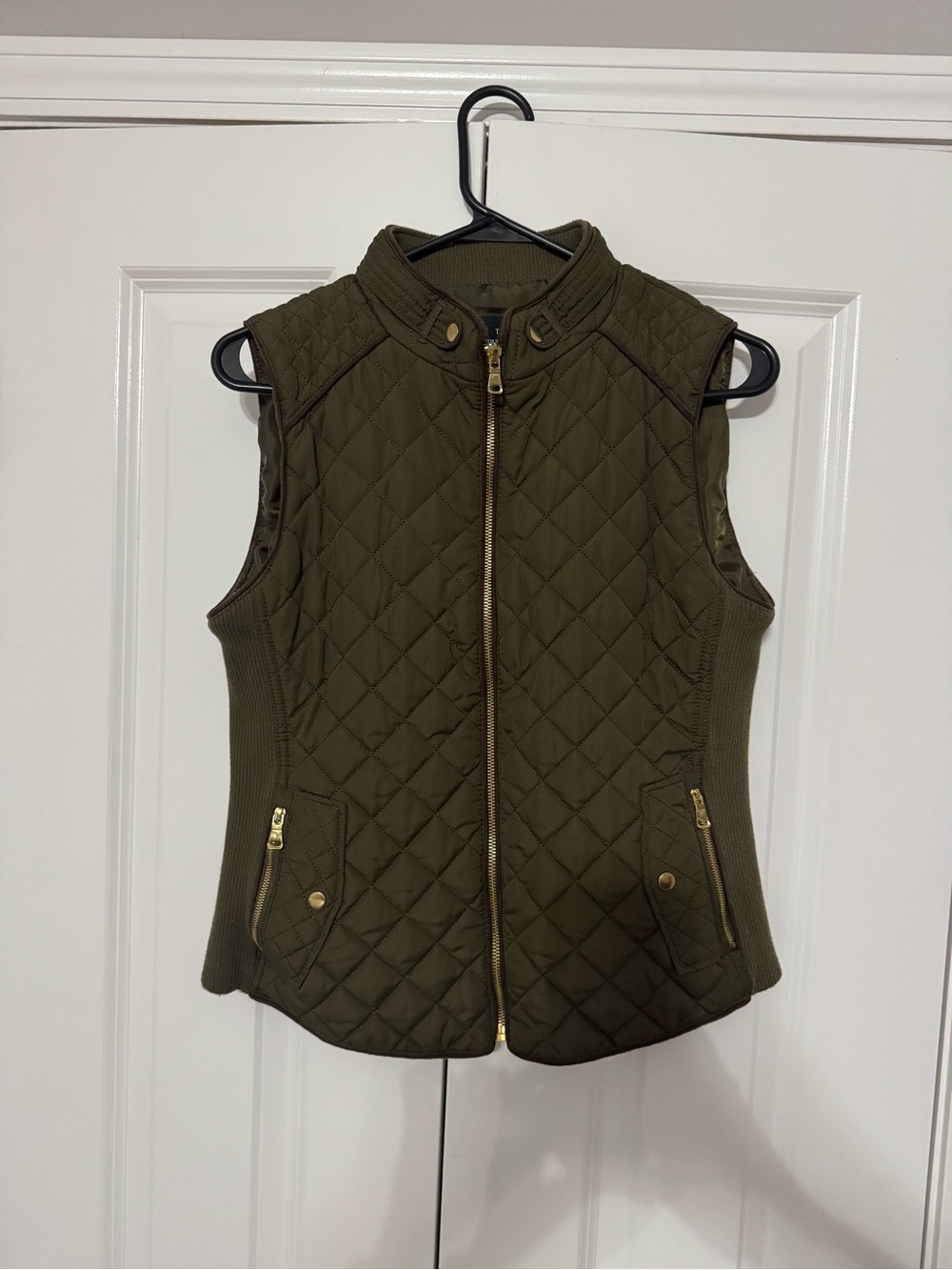 Love Tree Olive Green Quilted Vest with Gold Hardware